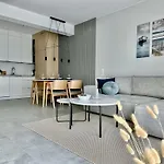 Apartman Scandi, Basen & Rewal