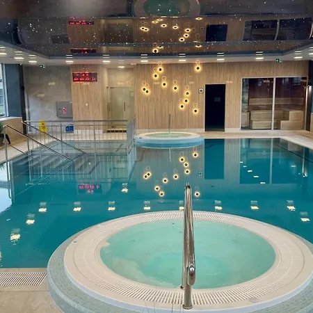 Scandi, Basen & レバル