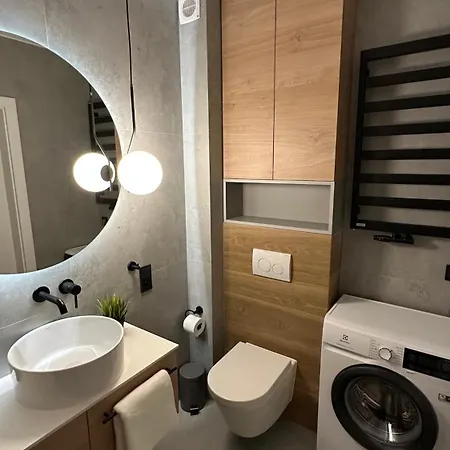 Scandi Basen&spa *