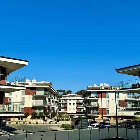 Scandi, Basen & רבאל